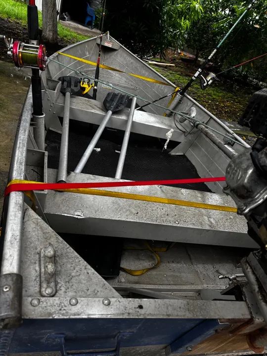 Barco de alumínio com motor 6,5 hp - Foto 5