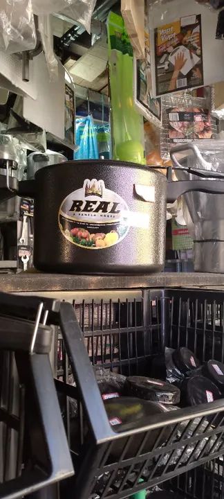 Panela de Pressão Real - 145,00 - Foto 2
