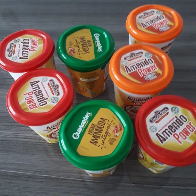 7 Potes de Pasta de Amendoim Vazios