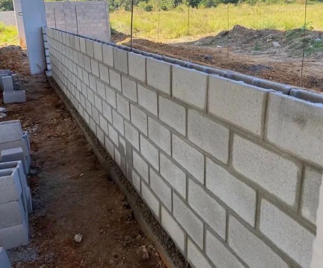 Assentamento de Bloco, Casas, Muros  - Foto 2