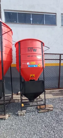 Misturador de ração 500 kg