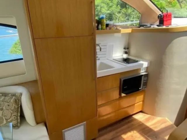 Lancha Real 415 Fly - Ano 2017 - Parelha Mercruiser TDI 370 - Diesel - Foto 6