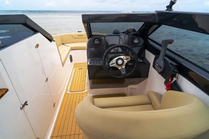 Lancha Atymar 26 pés aberta com banheiro - Foto 10