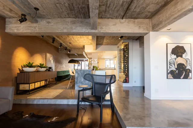 Apartamento dulpex à venda no Edifício João Turin | 4 suítes, 3 vagas | Batel