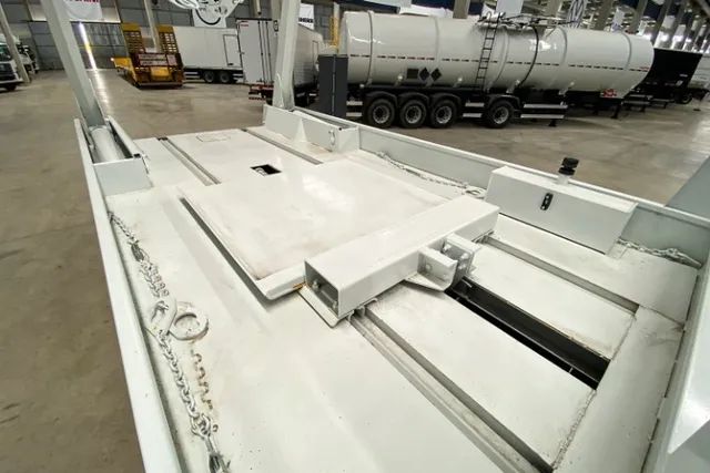 MB Atego 1719/48 25/25 Polinguindaste Duplo Não Articulado 9 Ton - Foto 4