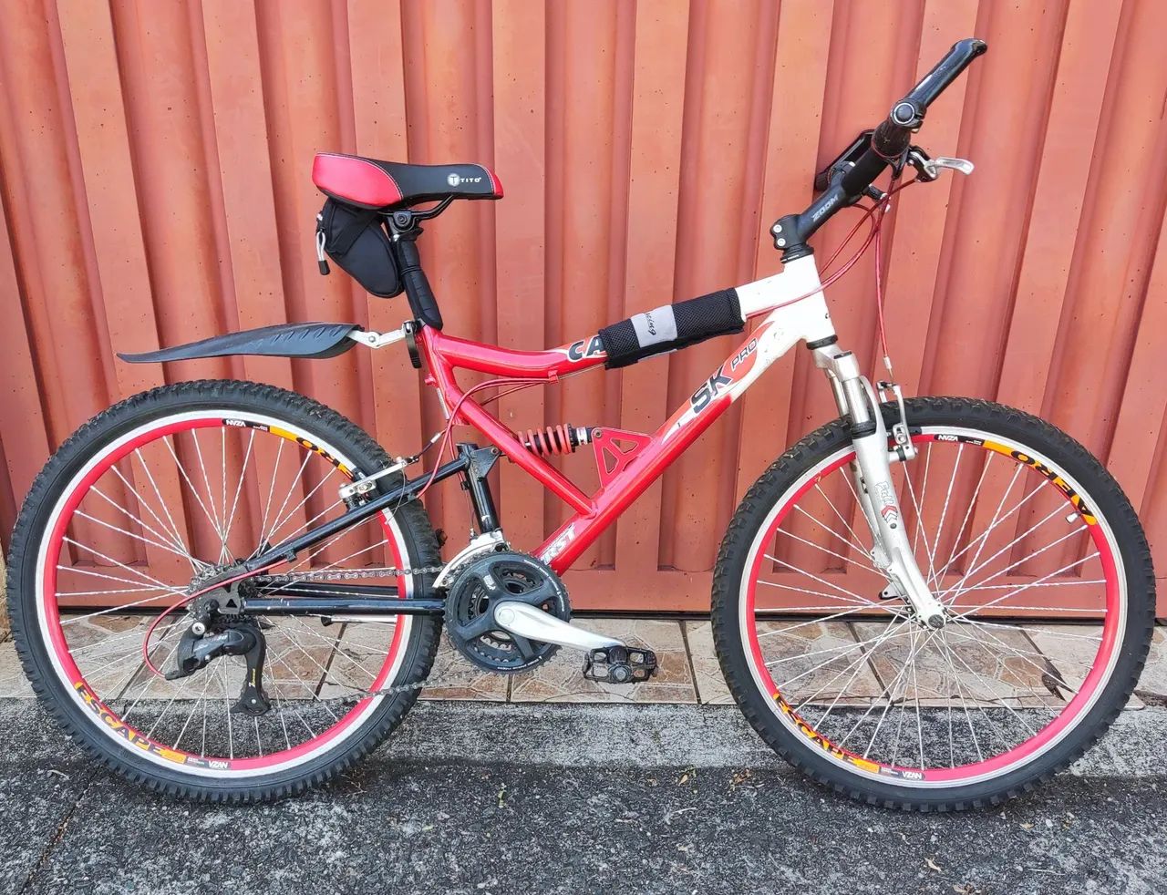 Bicicleta Mountain Bike Caloi Aro 26 SK Pro Trilha- Usada