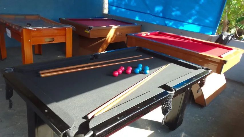 piso, mesa, rusticas e bilhar, pebolim jogos, diversão - Foto 3