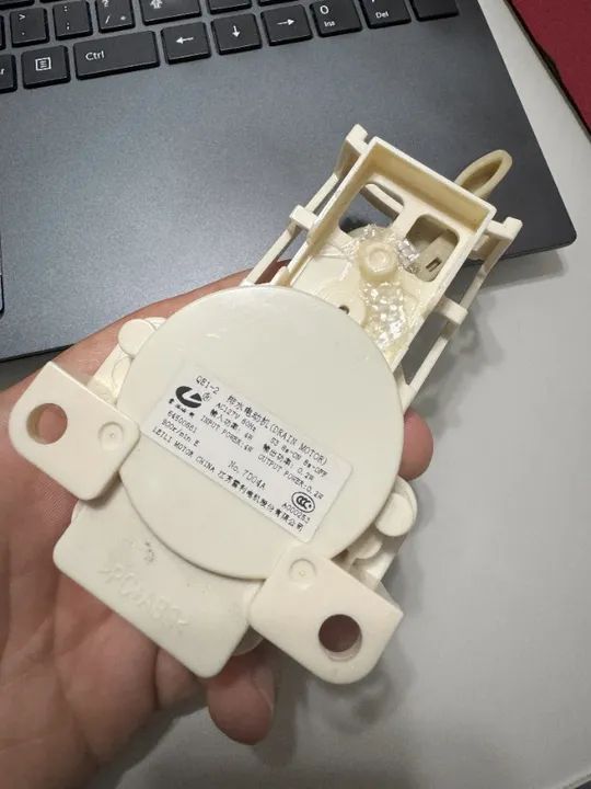 Atuador D Freio Electrolux Lavadora 13kg 64500661 Lac13 127v - Foto 3