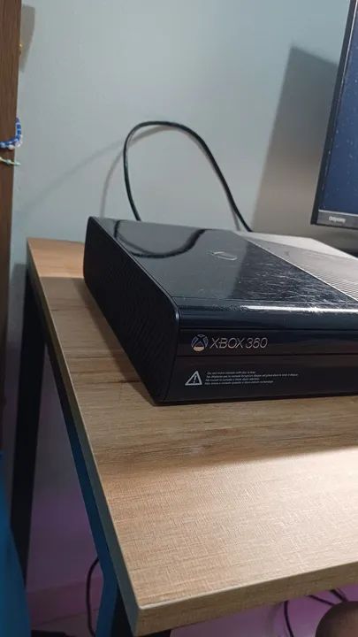 Xbox 360 Super Slim 500gb com jogos - Foto 5