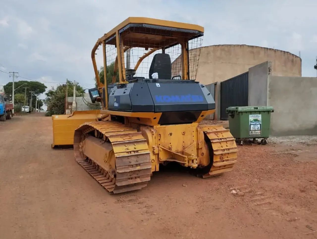 Trator Esteira D61  - Foto 2