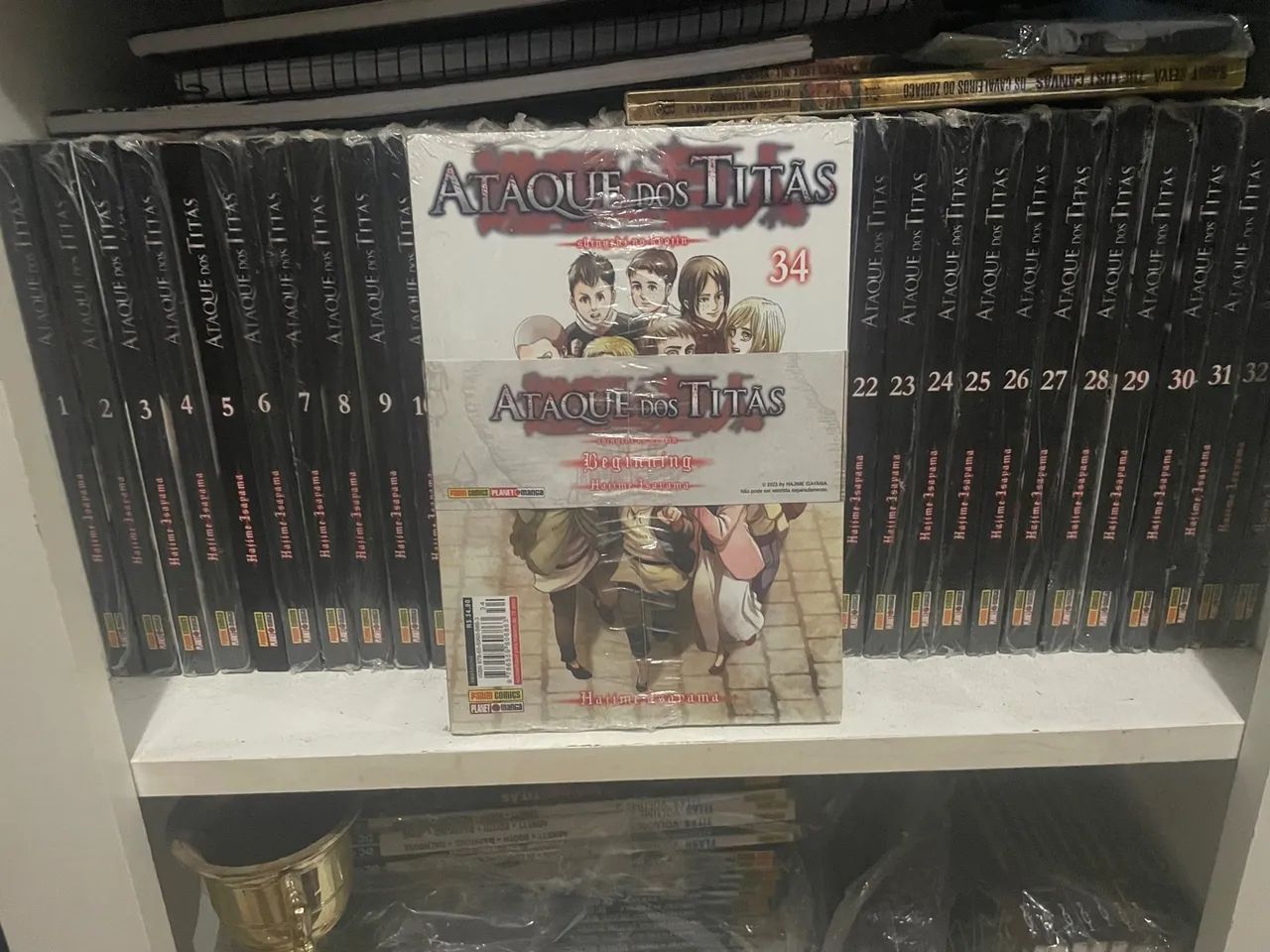 Ataque dos Titãs - Volumes 1 a 34- Completo