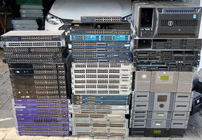 Lote de Switch Hp Cisco 3com Palo alto planet 