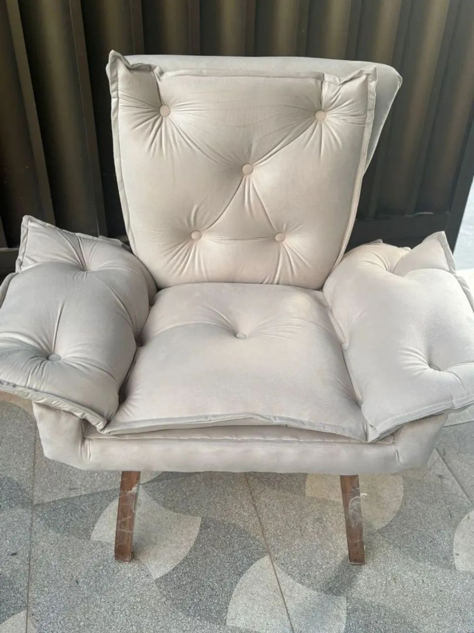 Poltronas opalas luxo  - Foto 3