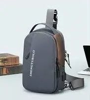 Pochete de Ombro Transversal Compacta Unilateral USB - Foto 5