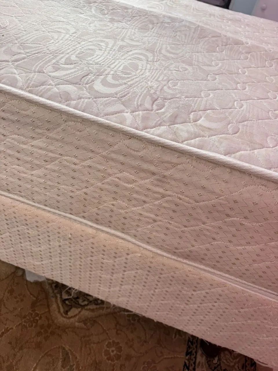 Single vertebrale box spring mattress64209949067011122