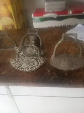 Estribos Antigos para Cavalos