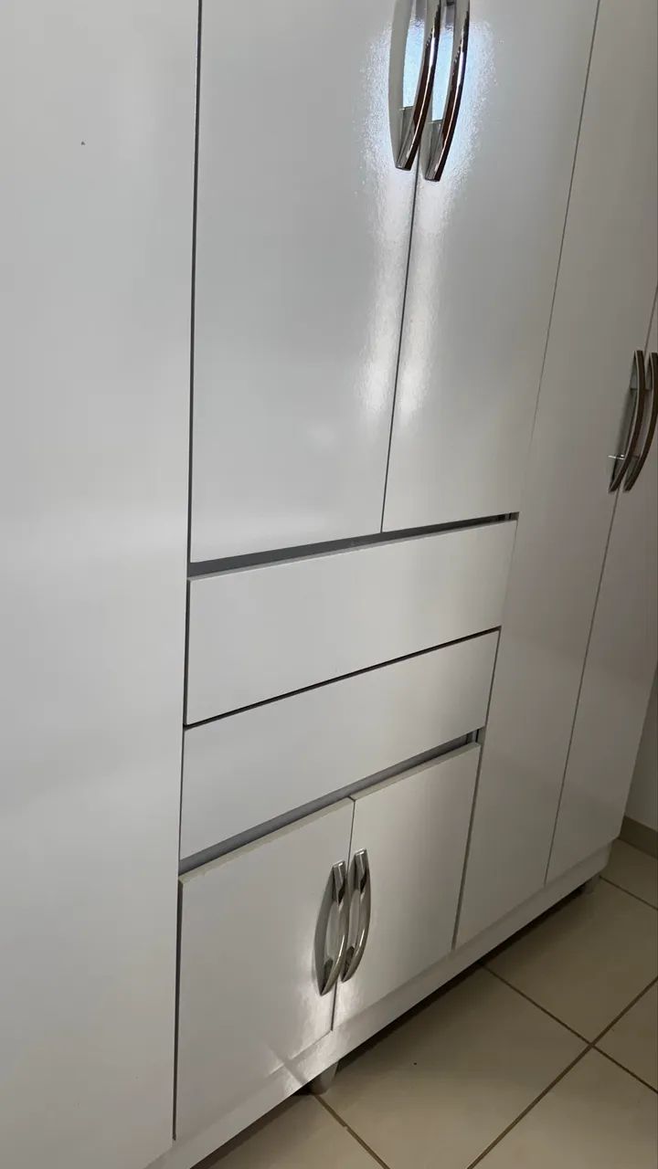 Guarda roupa 64374976145539121