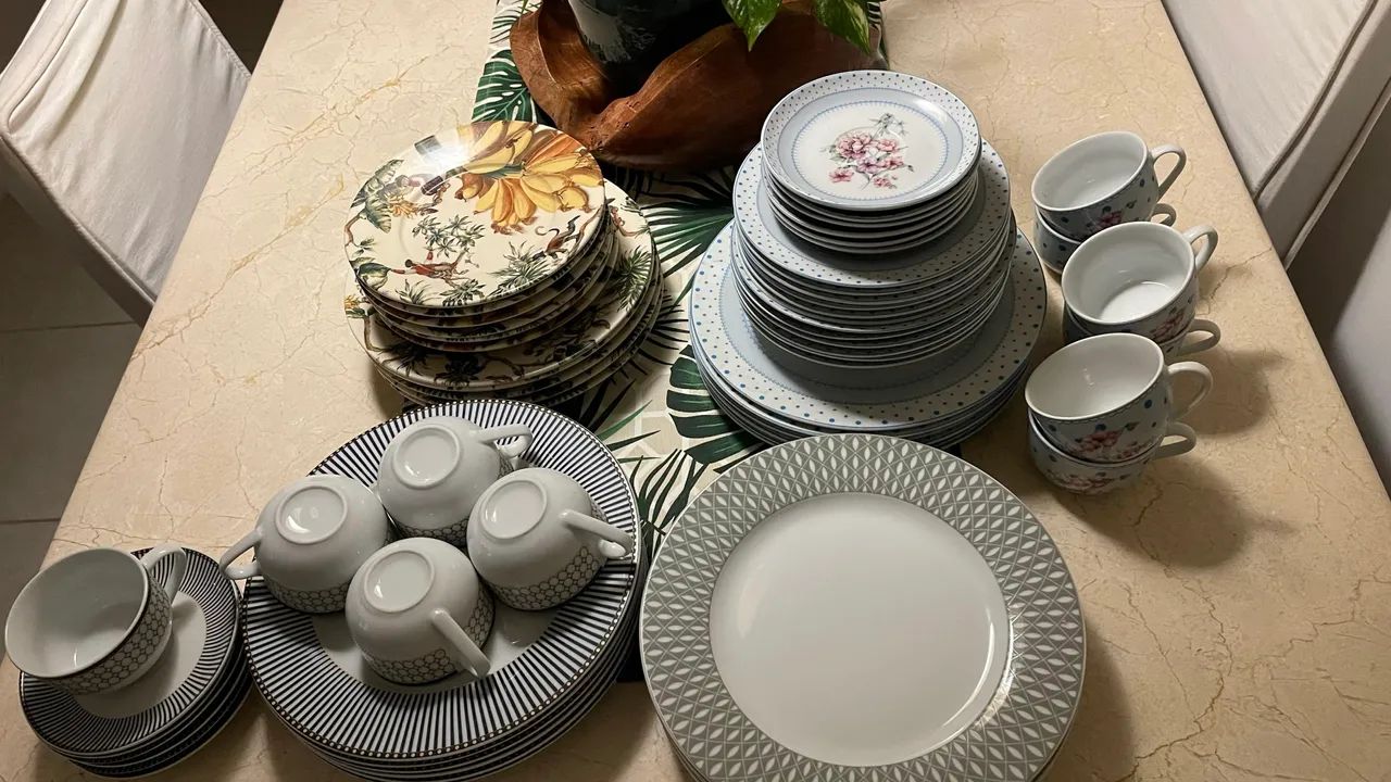 Pratos , louças, mesa posta64310167529729120