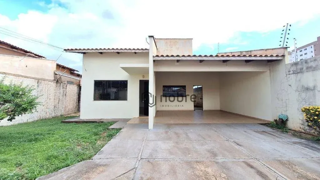 Casa com 3 dormitórios para alugar, 135 m² por R$ 3.106,70/mês - Plano Diretor Sul - Palma
