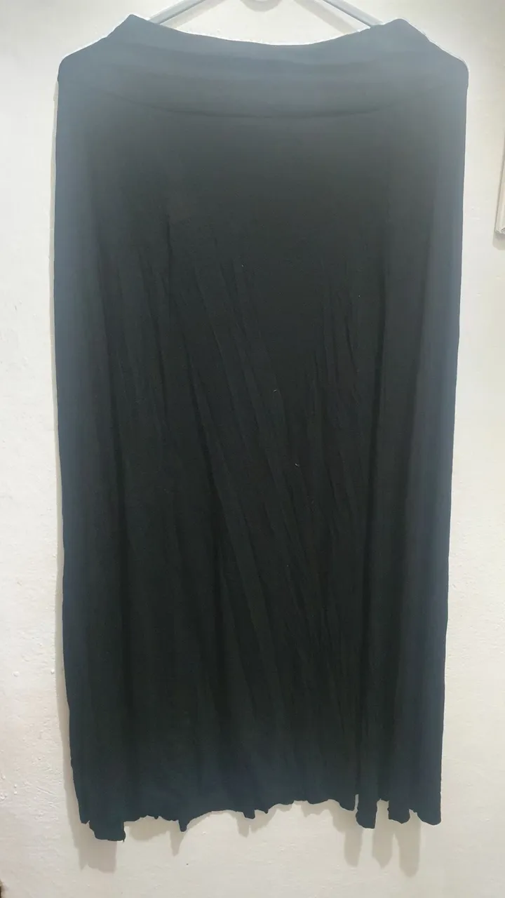 Saia longa Preta