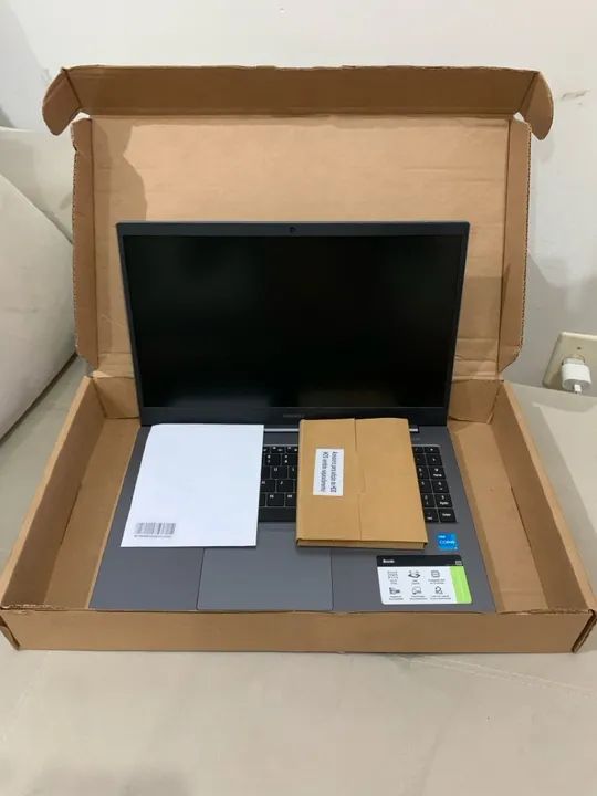 Notebook Samsung i3 11ªGeração 12 GB de Memória Ssd 256GB Novo Com Caixa