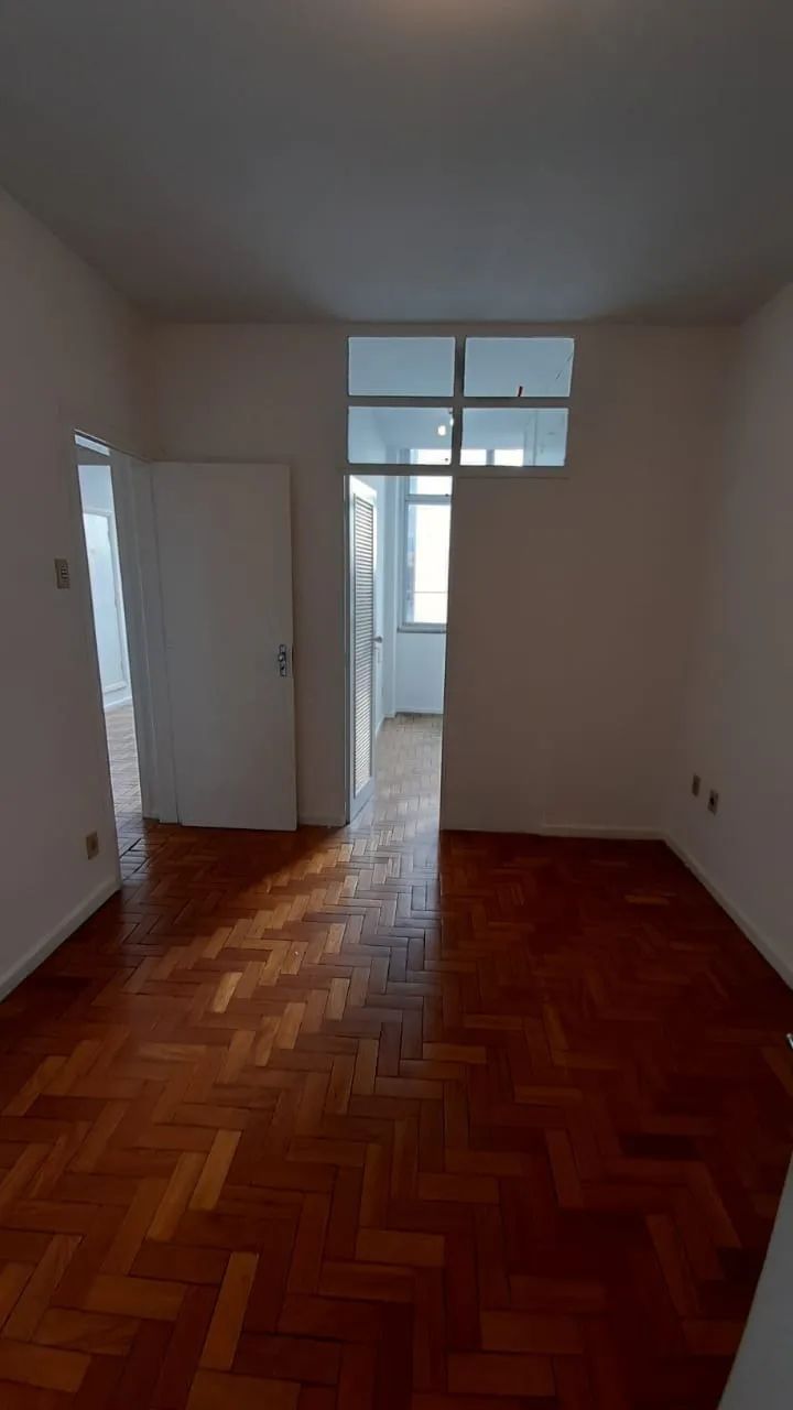 Amplo apartamento de 3 quartos - Foto 3