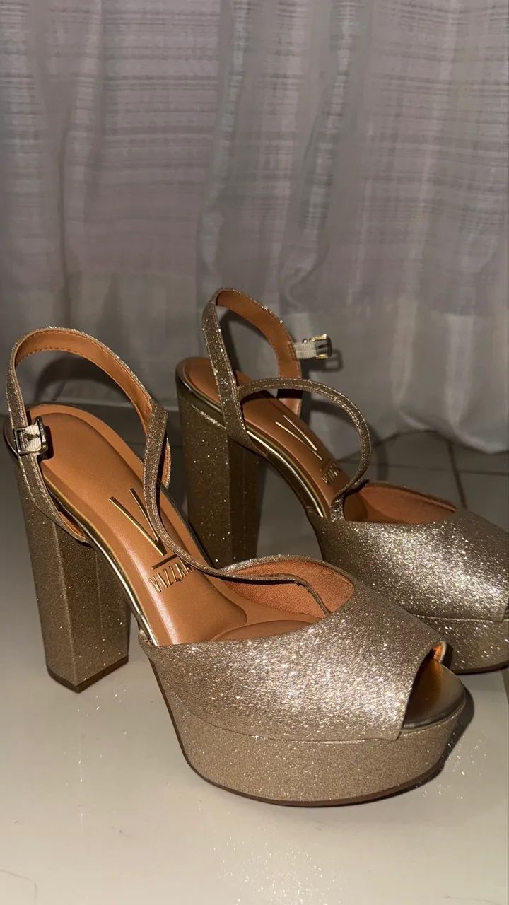 Salto Dourado Vizzano