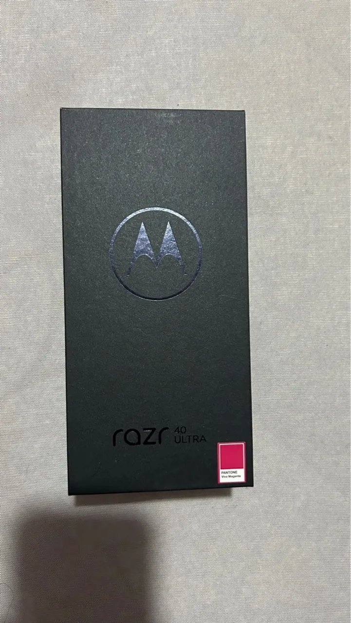 Motorola Razr 40 Ultra 256GB Preto