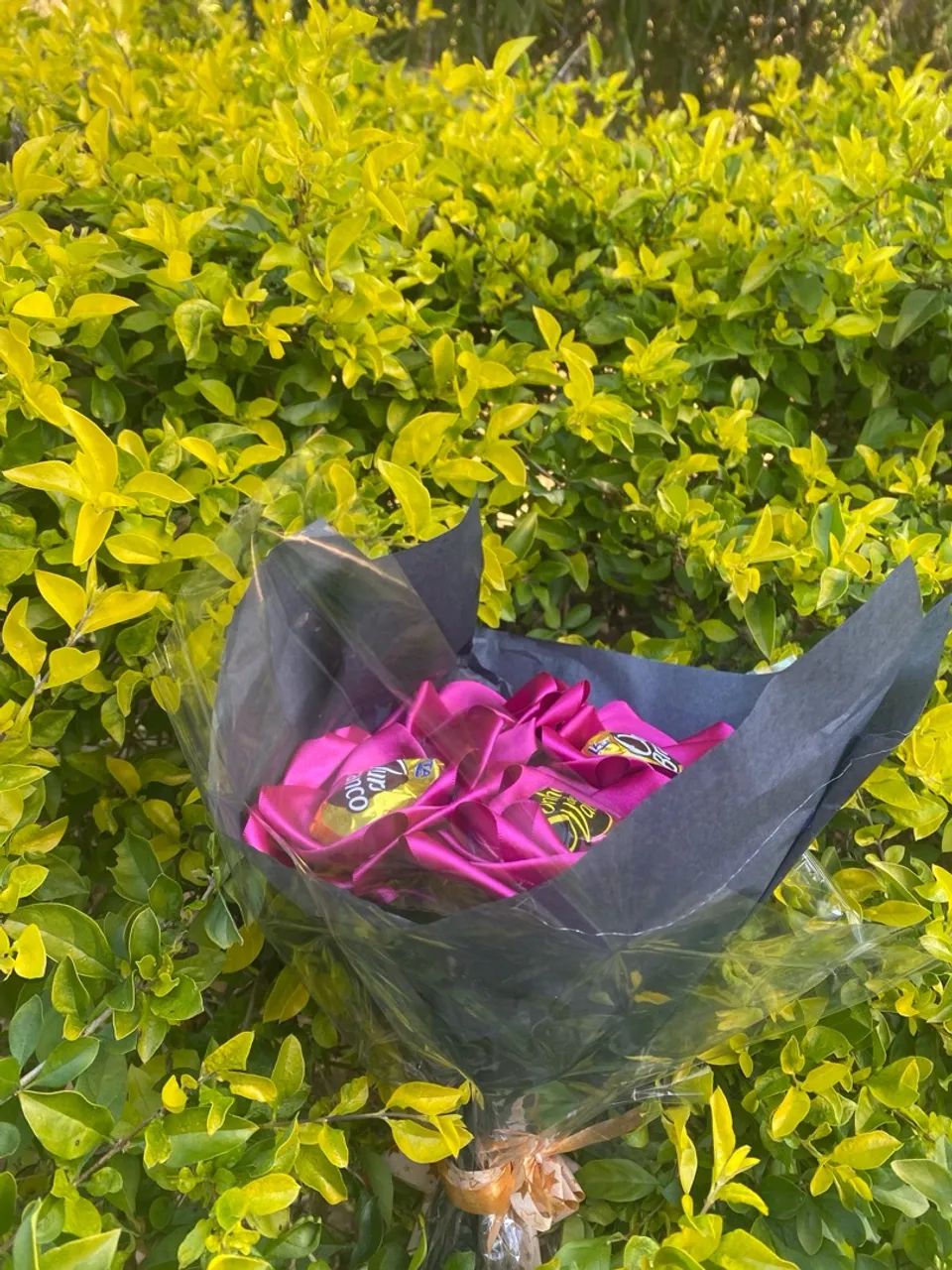 Buquê de flores de chocolate - Foto 2