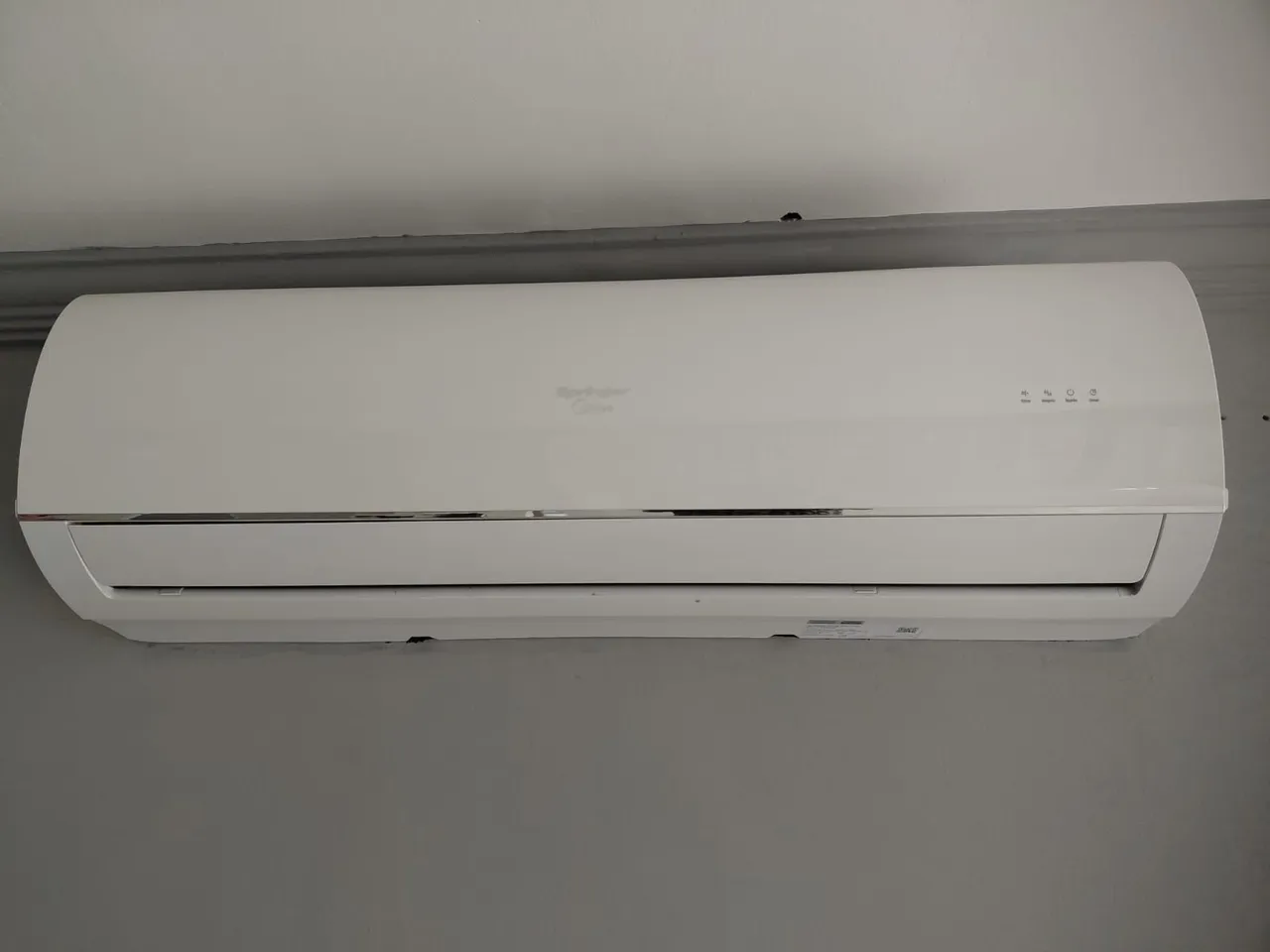 Ar-Condicionado Springer Midea 22.000 BTUs