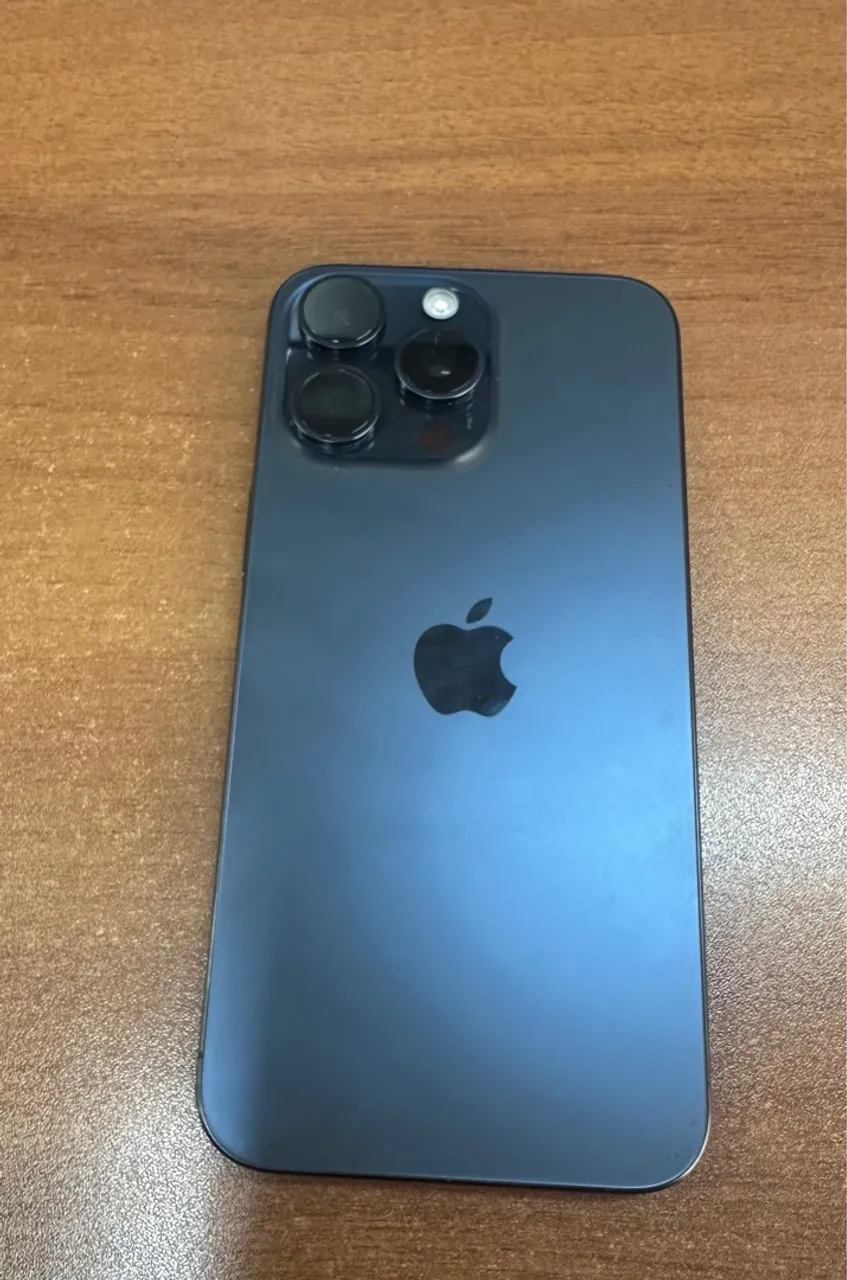 iPhone 15 Pro Max - 256 GB - Azul - Excelente estado