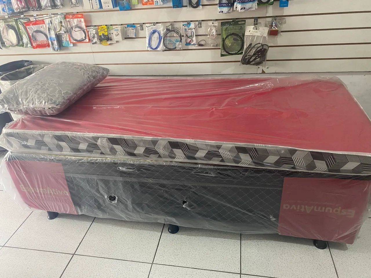 Cama solteiro box com colchão de espuma 10cm + travesseiro brinde - Foto 2