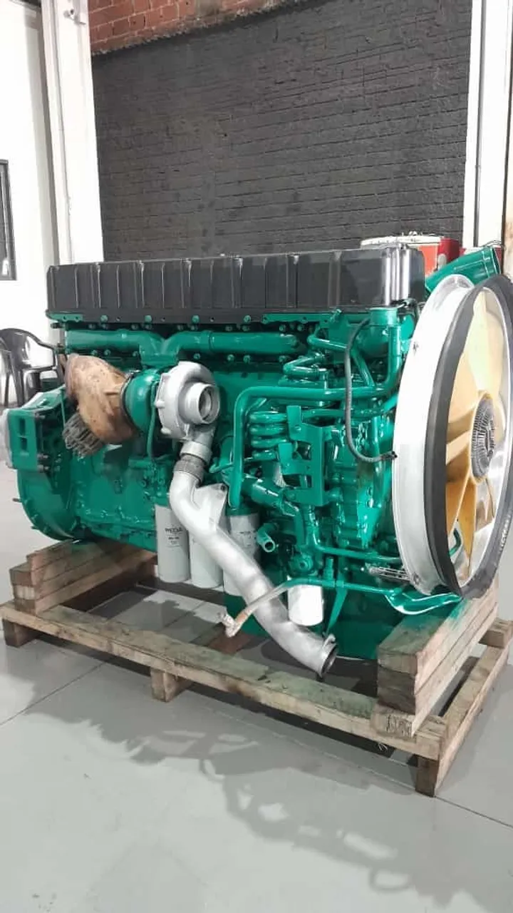 Motor volvo fh d12 revisado baixado