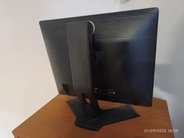 Monitor Dell 1913sB com Base e cabo de força - Foto 3