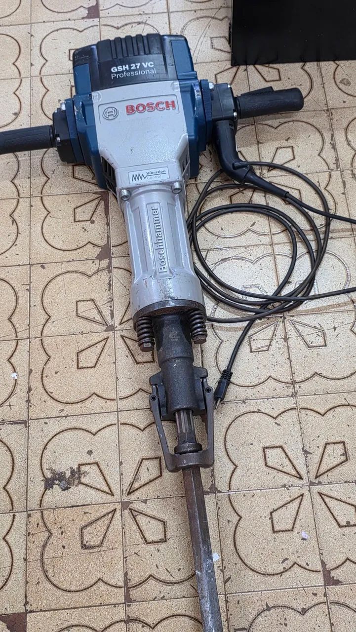 Martelo Demolidor Bosch GSH 27 VC