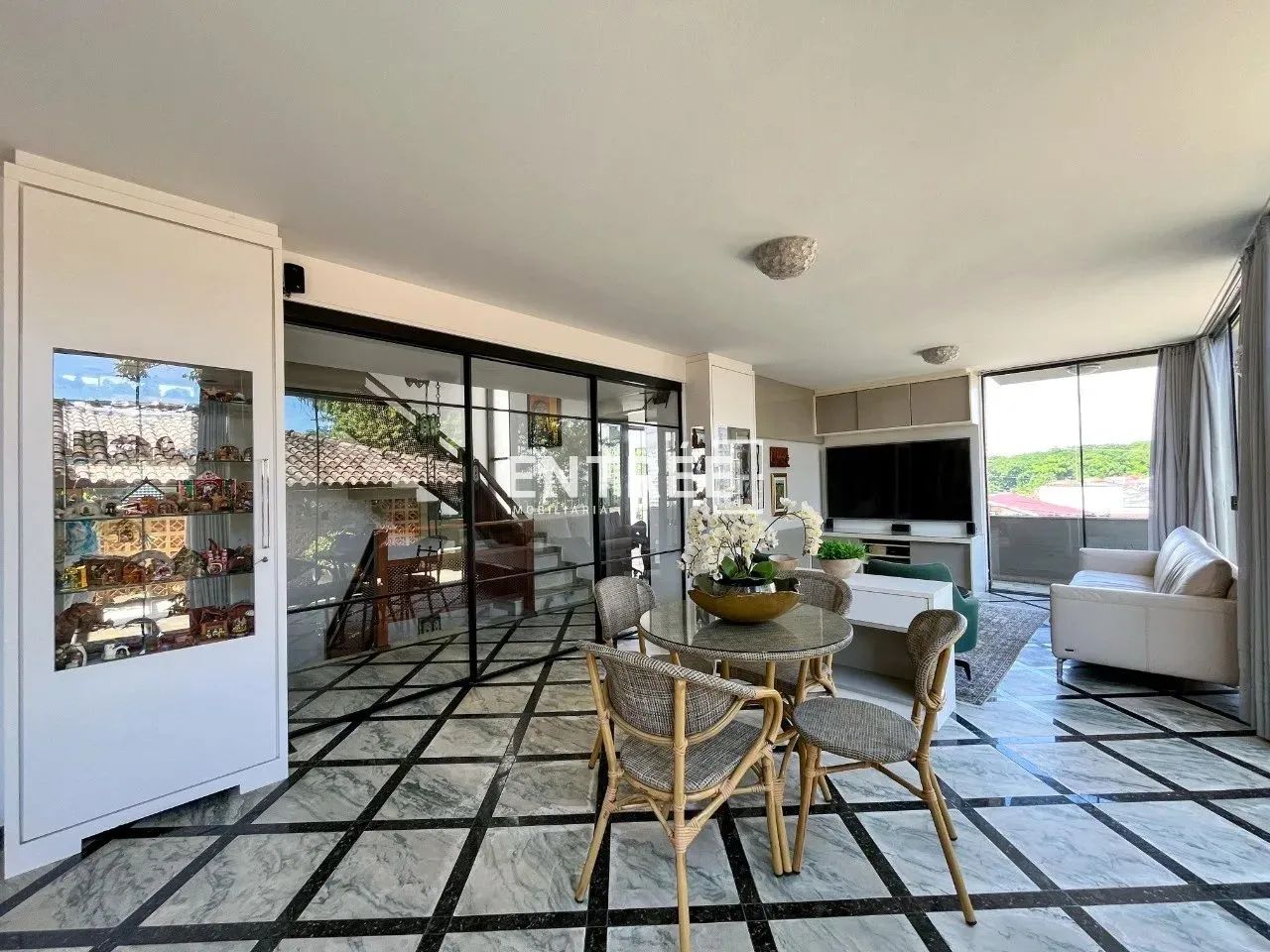 Casa 5 Quartos (sendo 2 Suítes) e 4 Vagas - Agronômica - Foto 5