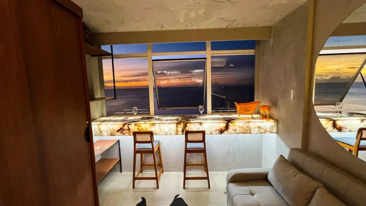 Studio para Venda em Salvador, Vitória, 1 dormitório, 1 banheiro, 1 vaga