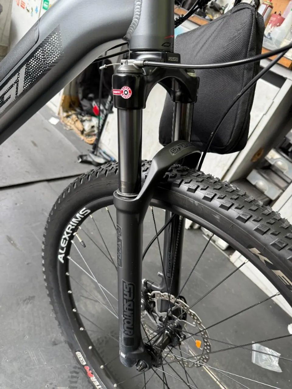 E-bike Oggi 8.2 2024  Tamanho L - Será Sua  - Foto 4