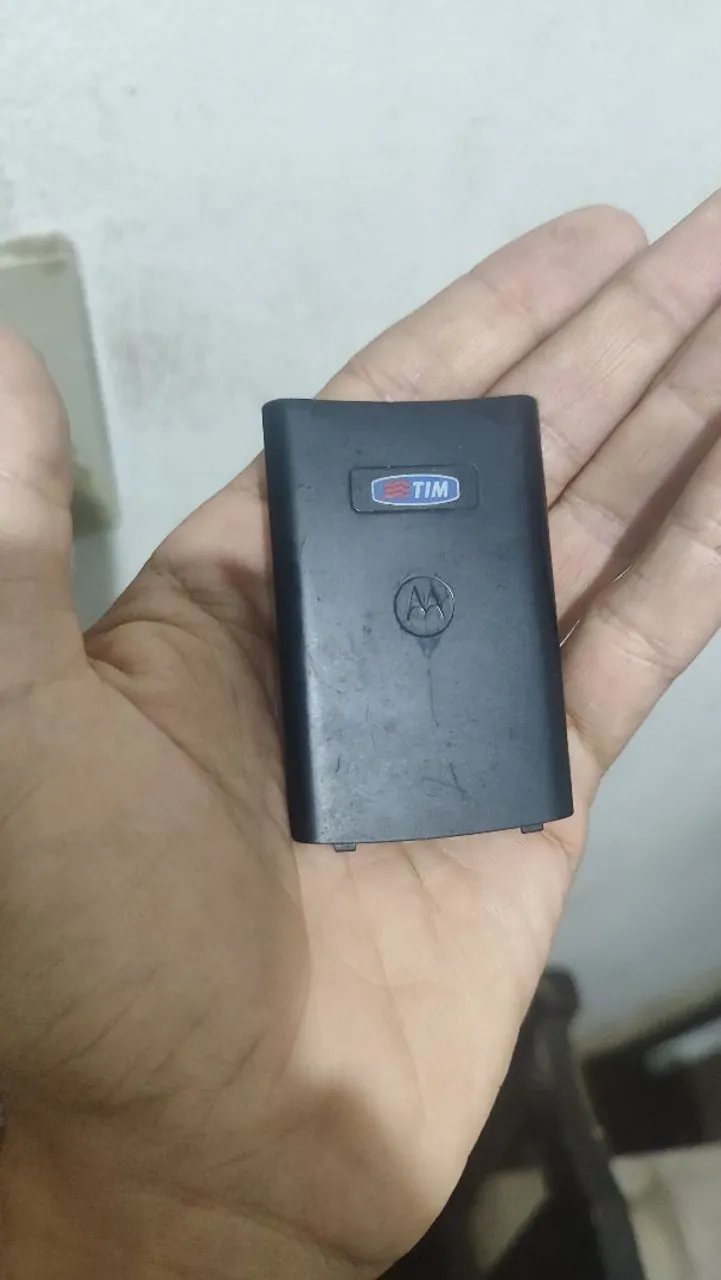 Tampa de Bateria Motorola com Logo TIM