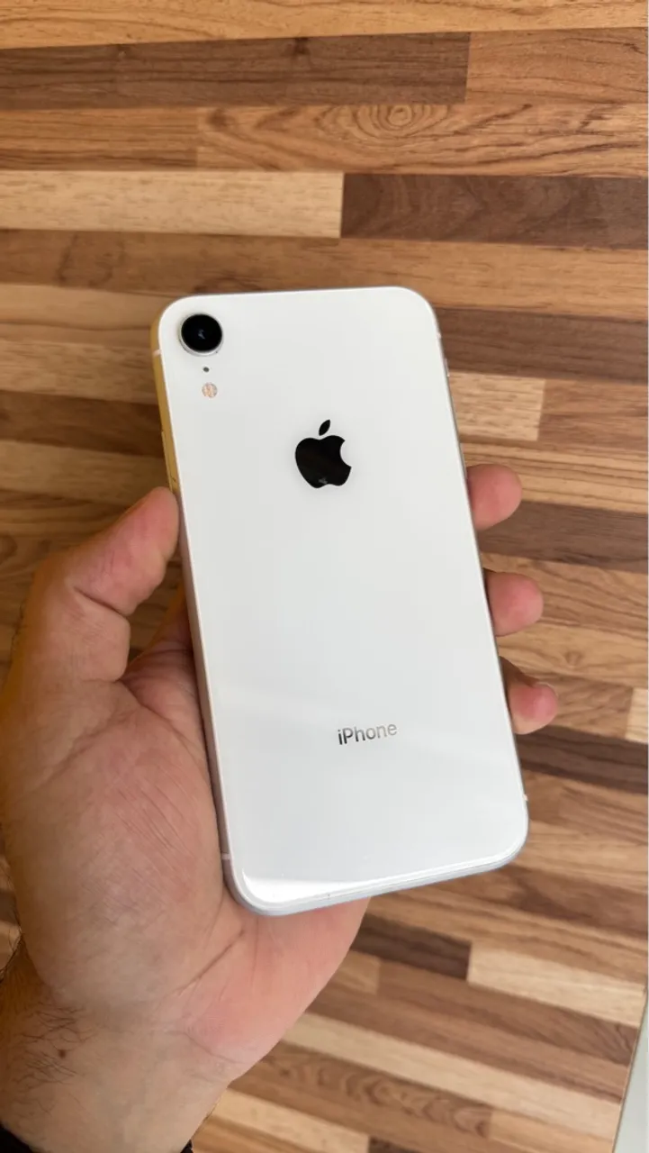 iPhone XR Branco 128GB - Aceito cartão e trocas