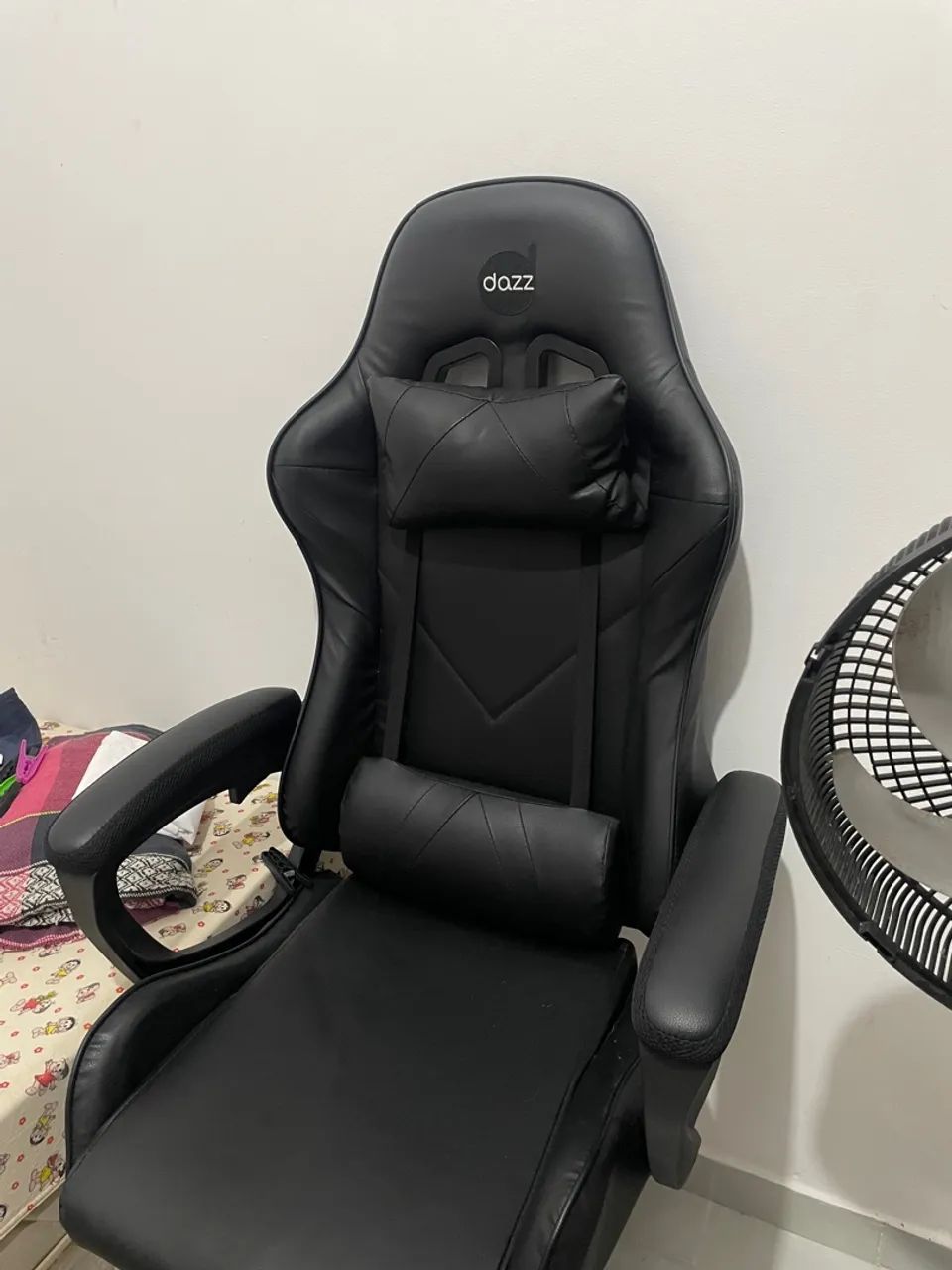 Cadeira Gamer Dazz Preto, aceito trocas