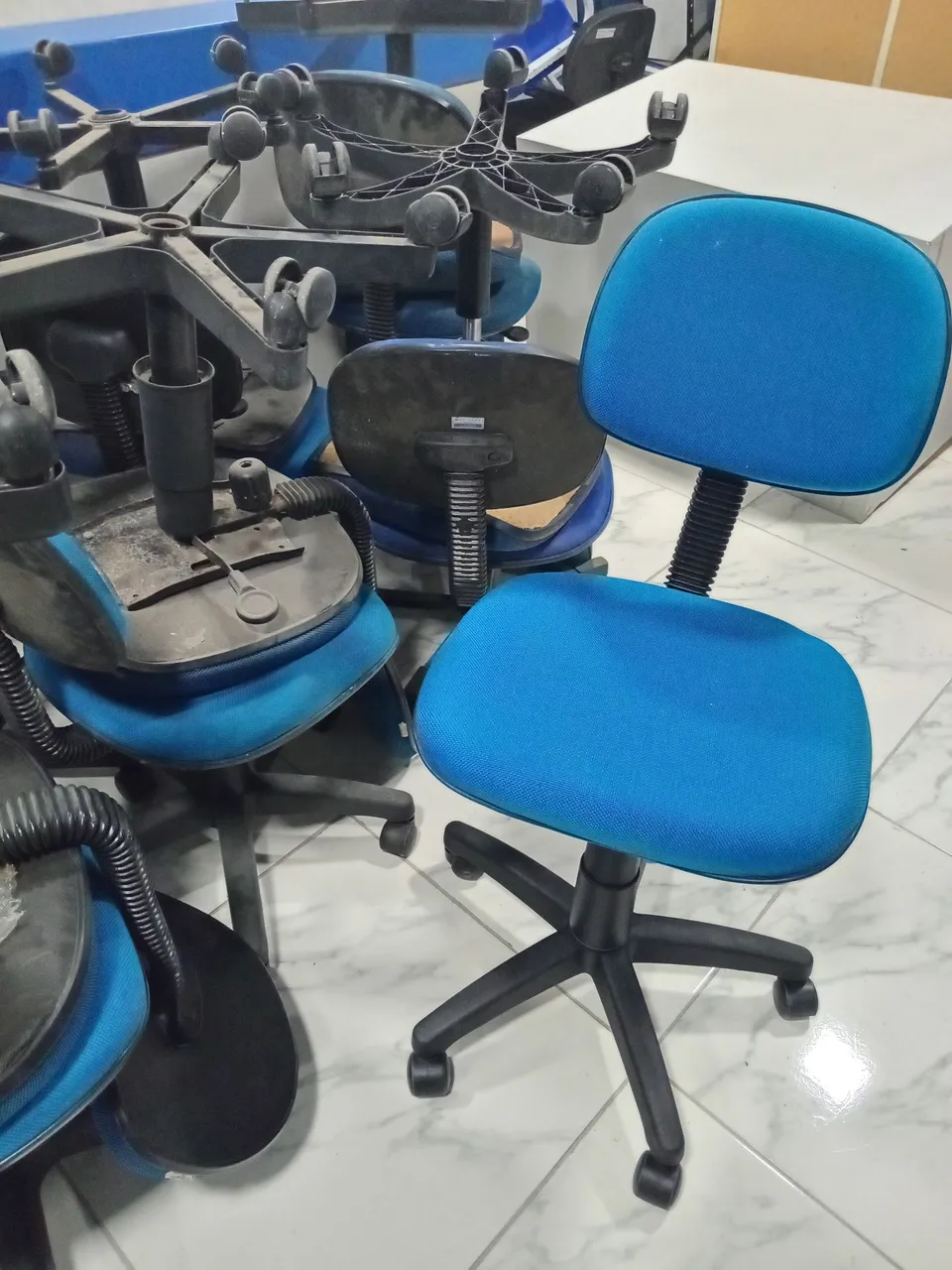 Cadeira de Escritório Azul
