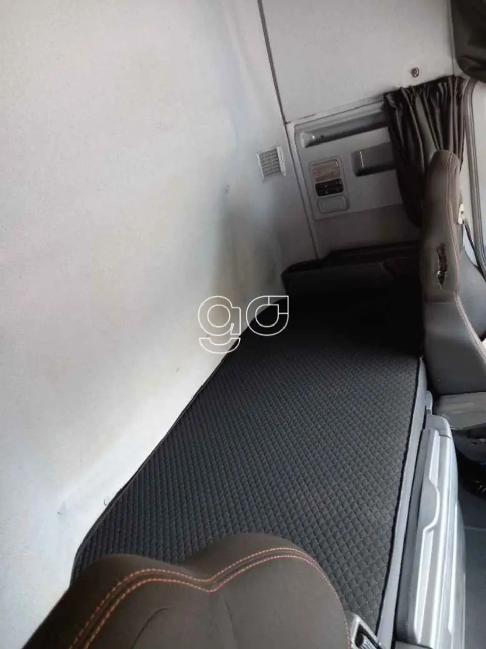 MB 2651 LS - teto alto - IPVA 25 pago - Foto 7