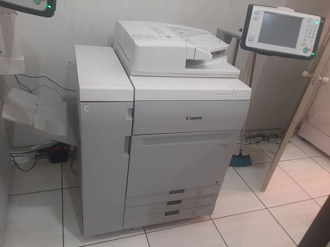 Copiadora canon C650/750/850