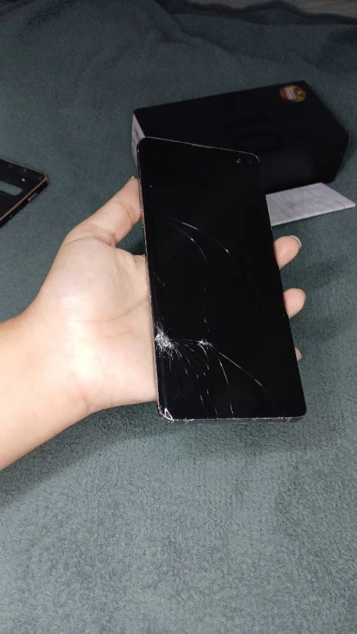 S10 Plus com defeito na tela - Foto 3
