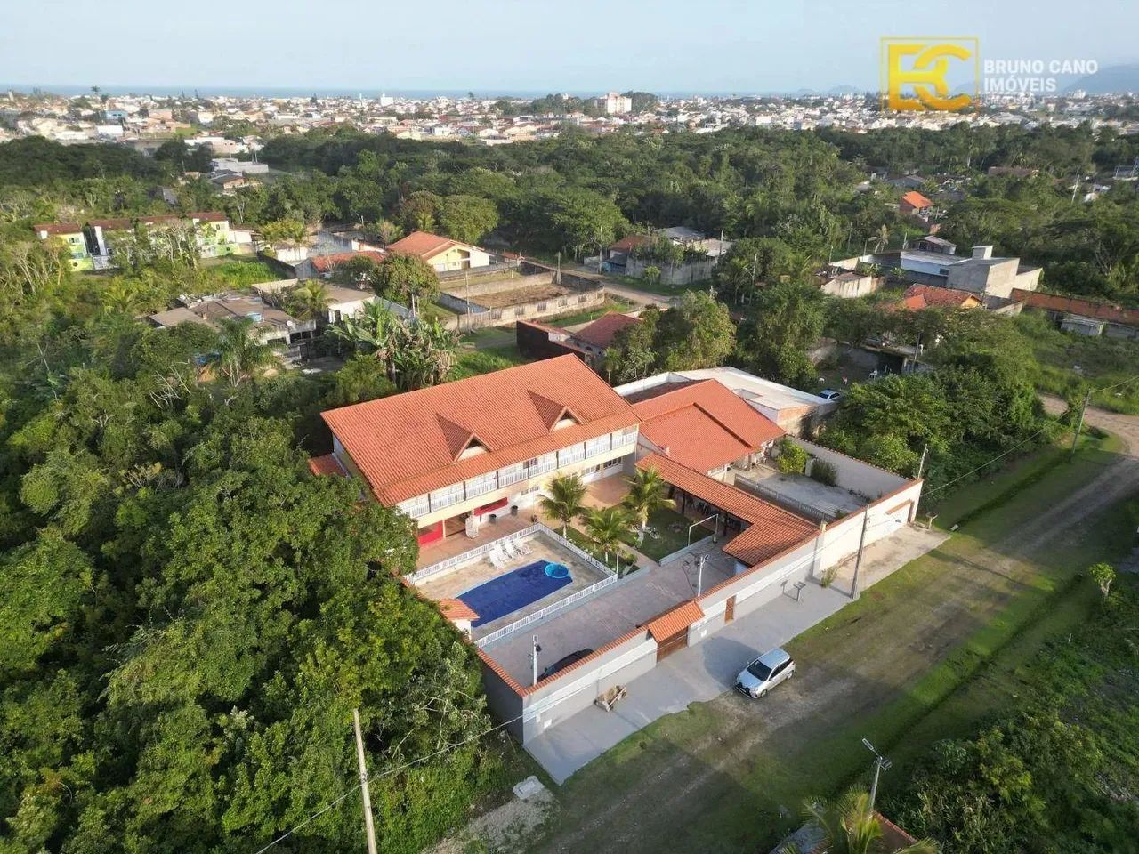 Sobrado com piscina p/temporada - Estância Santa Gabriela - Peruíbe/SP - Foto 4