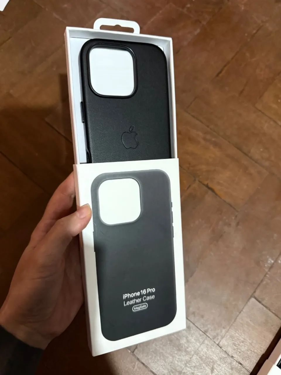 Case de couro iPhone original MagSafe  - Foto 2