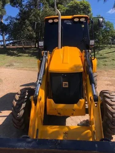 Retroescavadeira JCB - Foto 3