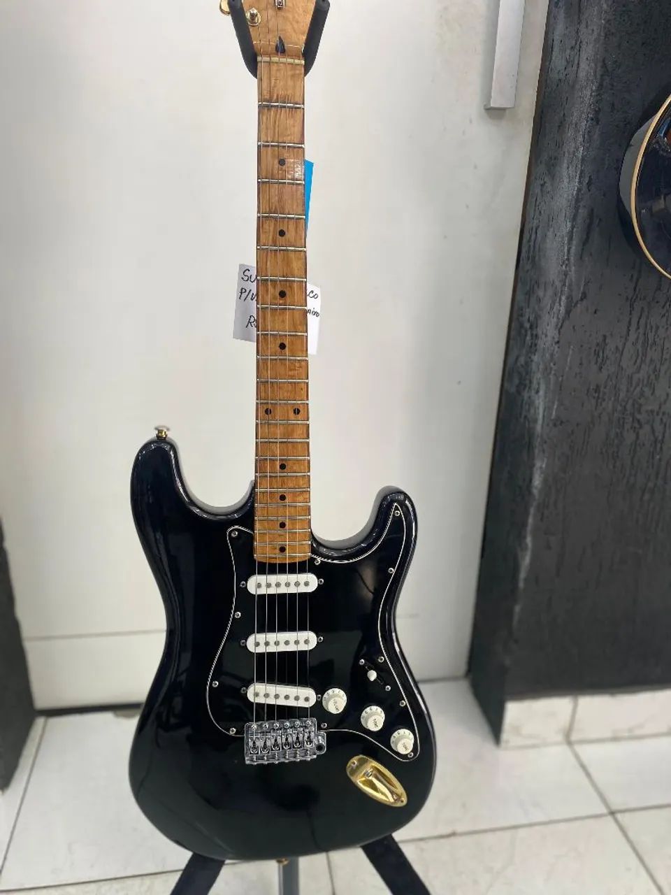 guitarra squier korea