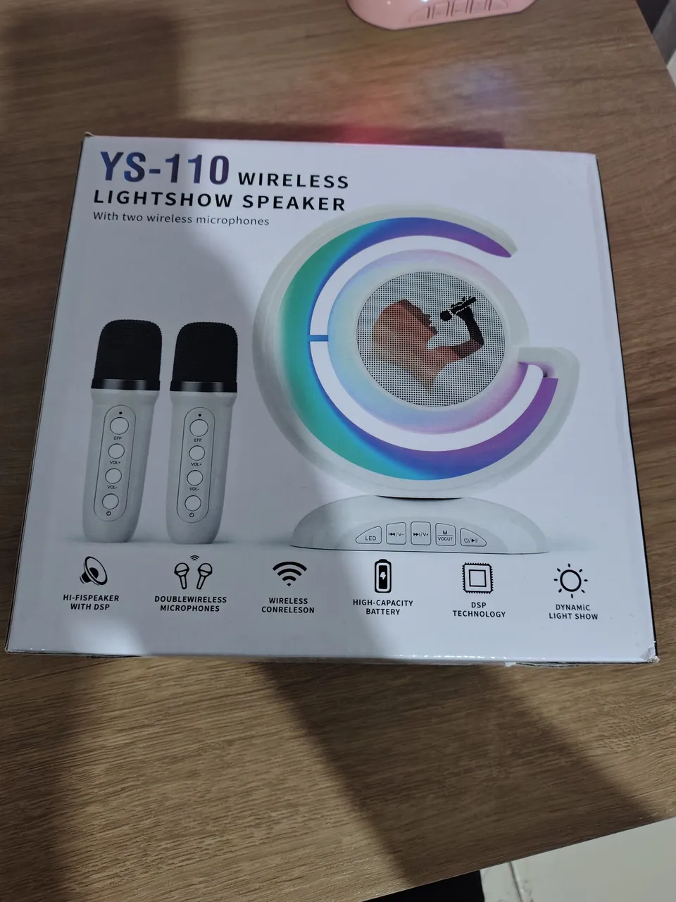 Caixa de Som Lightshow YS-110 com Microfones